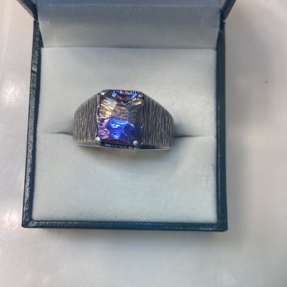 Vintage Unisex Mystic Amethyst Ring - Picture 7 of 7